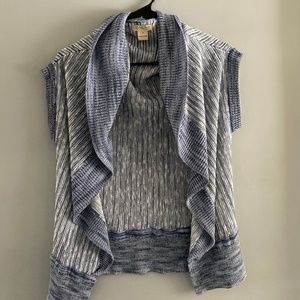 Short Sleeve Knit Cardigan